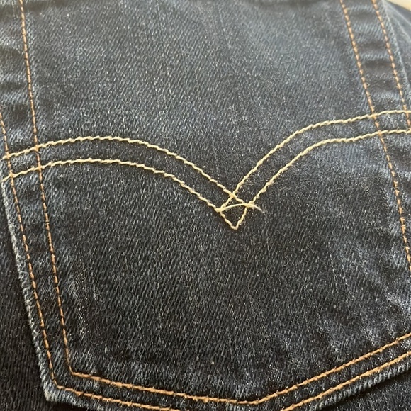 “Levi- Men’s dark wash Jeans size 28” - Picture 8 of 8